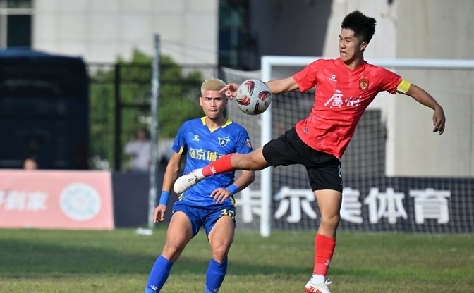 包含广州队今晚绝杀压哨，志在英超名次提升，媒体盛赞，赛程密集仍需轮换的词条-九游云游戏网页版